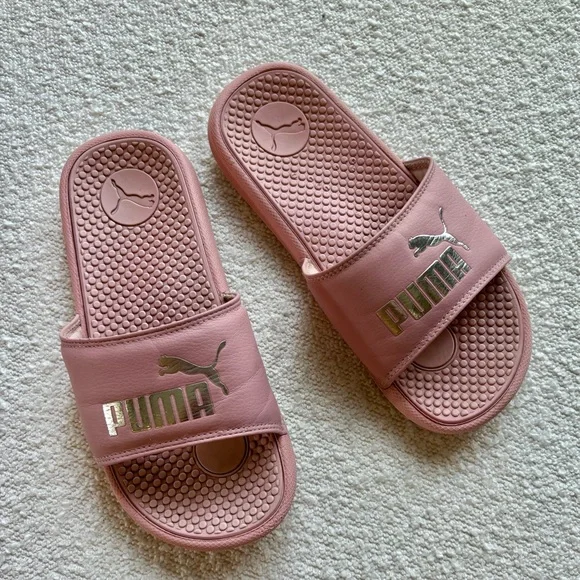 Puma Baby Pink Soft Slides with Silver Metallic Writing Size 7 - Picture 2 of 6